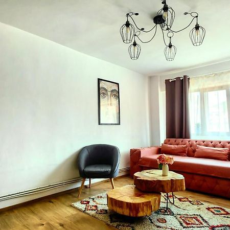Apartament Daria Tîrgu Ocna Exterior foto